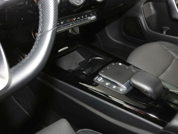 Mercedes-Benz CLA 250 e Coupé AMG Night Panorama Distronic 360°