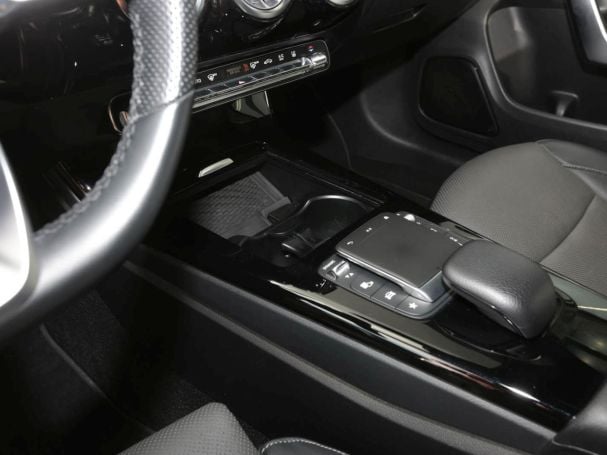 Mercedes-Benz CLA 250 e Coupé AMG Night Panorama Distronic 360°