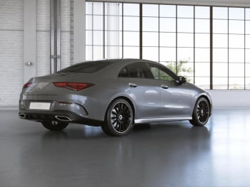 Mercedes-Benz CLA 250 e Coupé AMG Night Panorama Distronic 360°