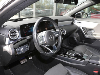 Mercedes-Benz CLA 250 e Coupé AMG Night Panorama Distronic 360°