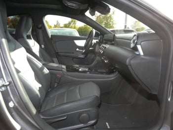 Mercedes-Benz CLA 250 e Coupé AMG Night Panorama Distronic 360°