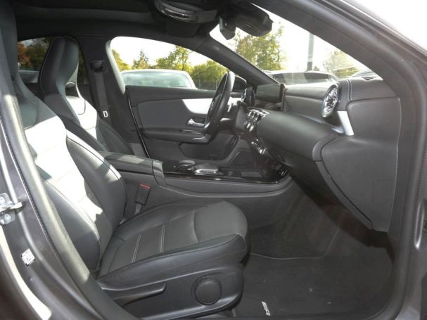 Mercedes-Benz CLA 250 e Coupé AMG Night Panorama Distronic 360°