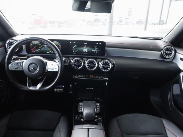Mercedes-Benz CLA 250 e Coupé AMG MBUX Navi Panorama Spiegel-P