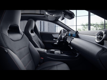 Mercedes-Benz CLA 250 e Coupé AMG MBUX Navi Panorama Spiegel-P