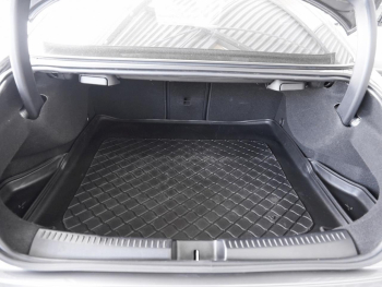 Mercedes-Benz CLA 250 e Coupé AMG MBUX Navi Panorama Spiegel-P