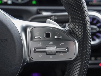 Mercedes-Benz CLA 250 e Coupé AMG Night MBUX Navi Kamera ParkP