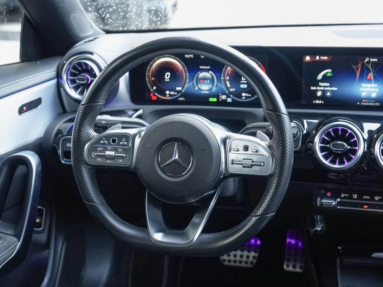 Mercedes-Benz CLA 250 e Coupé AMG Night MBUX Navi Kamera ParkP