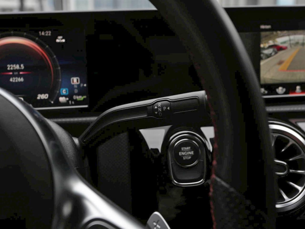 Mercedes-Benz CLA 250 e Coupé AMG Night MBUX Navi+ Kamera