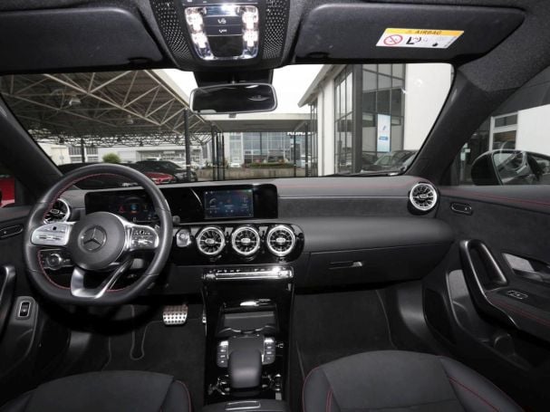 Mercedes-Benz CLA 250 e Coupé AMG Night MBUX Navi+ Kamera