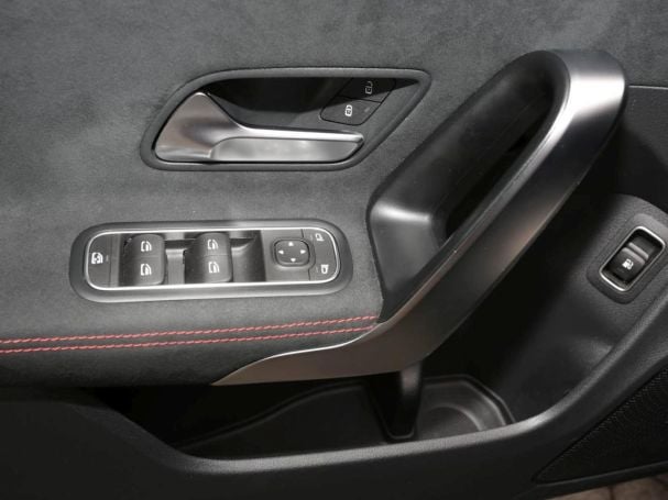 Mercedes-Benz CLA 250 e Coupé AMG Night MBUX Navi+ Kamera