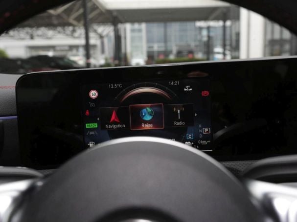 Mercedes-Benz CLA 250 e Coupé AMG Night MBUX Navi+ Kamera