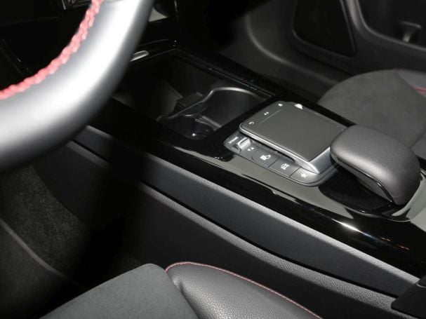 Mercedes-Benz CLA 250 e Coupé AMG Night MBUX Navi+ Kamera