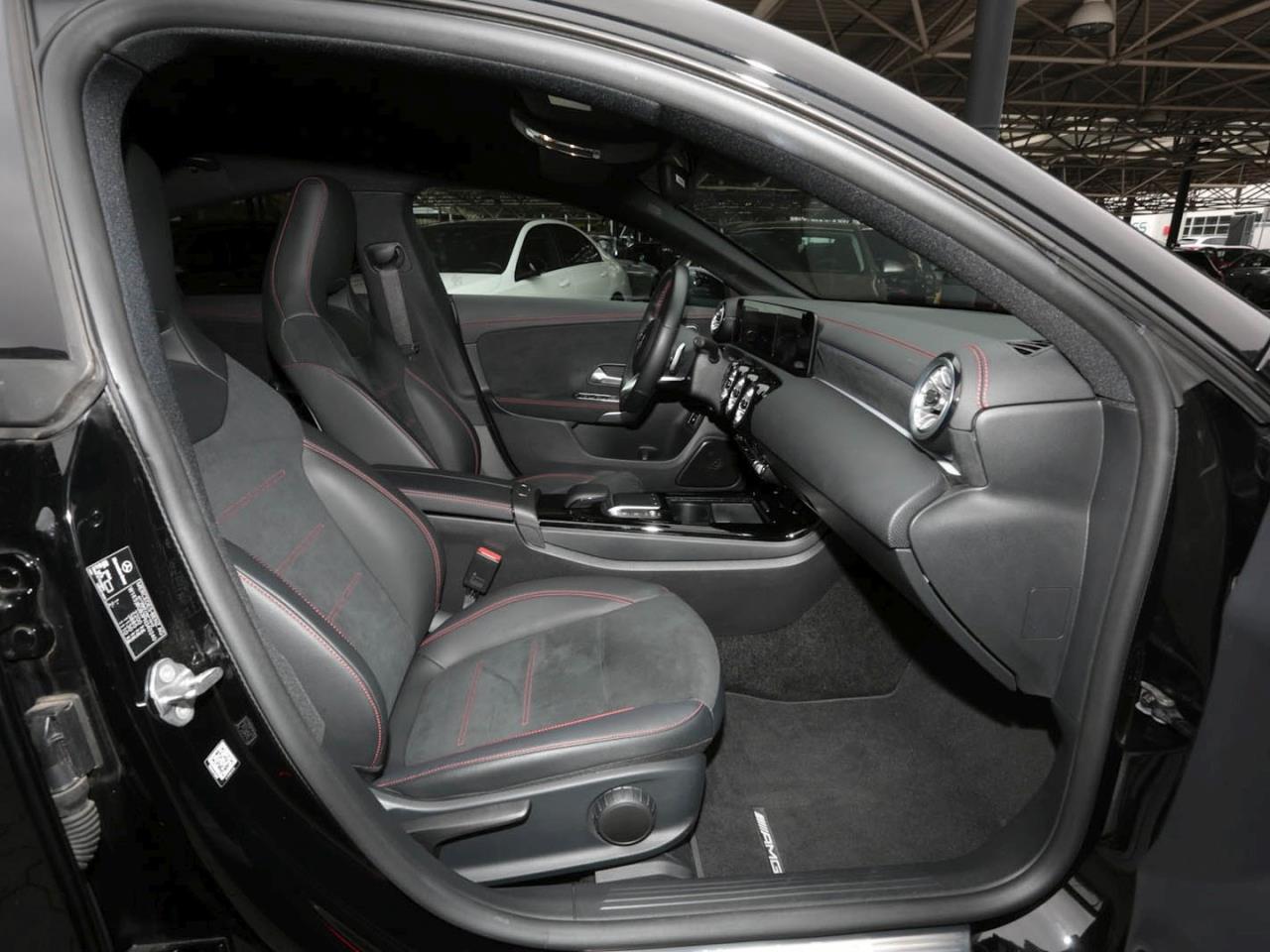 Mercedes-Benz CLA 250 e Coupé AMG Night MBUX Navi+ Kamera