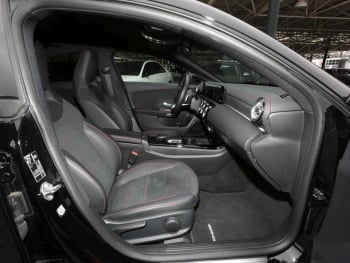 Mercedes-Benz CLA 250 e Coupé AMG Night MBUX Navi+ Kamera