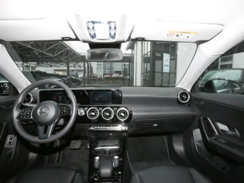 Mercedes-Benz CLA 250 e Coupé MBUXNavi+ Kamera Public Charging