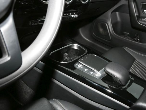 Mercedes-Benz CLA 250 e Coupé MBUXNavi+ Kamera Public Charging