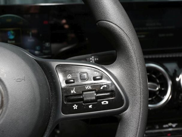 Mercedes-Benz CLA 250 e Coupé MBUXNavi+ Kamera Public Charging