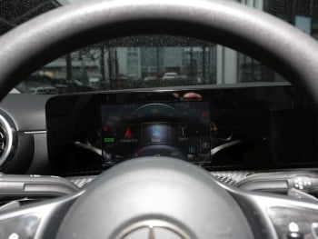 Mercedes-Benz CLA 250 e Coupé MBUXNavi+ Kamera Public Charging