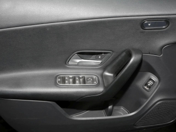 Mercedes-Benz CLA 250 e Coupé MBUXNavi+ Kamera Public Charging