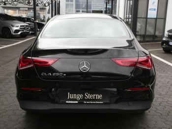 Mercedes-Benz CLA 250 e Coupé MBUXNavi+ Kamera Public Charging