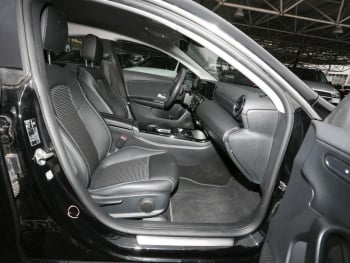 Mercedes-Benz CLA 250 e Coupé MBUXNavi+ Kamera Public Charging