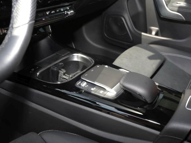 Mercedes-Benz CLA 250 e Coupé AMG Edition 2020 Night MBUX SpurH Mercedes-Benz CLA 250 e Coupé AMG Edition 2020 Night MBUX SpurH