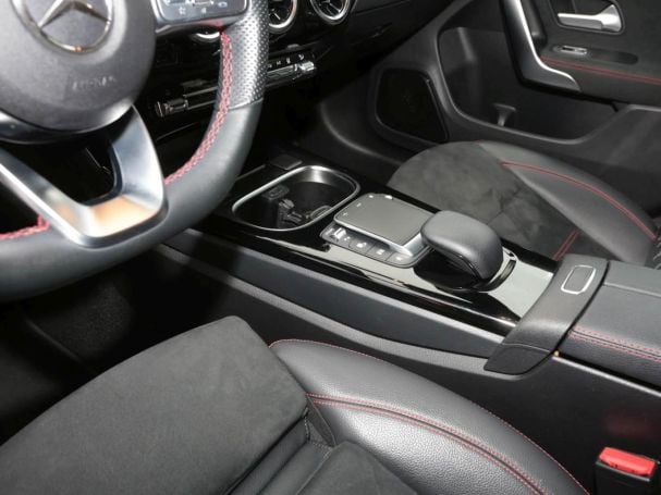 Mercedes-Benz CLA 250 e Coupé AMG Night MBUXNavi+ SpiegelP 360°