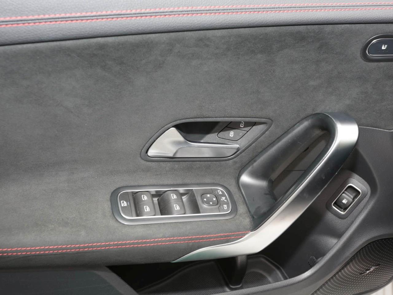 Mercedes-Benz CLA 250 e Coupé AMG Night MBUXNavi+ SpiegelP 360°