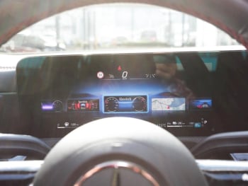 Mercedes-Benz CLA 250 e Coupé AMG MBUX Navi Navi AHK Kamera Mercedes-Benz CLA 250 e Coupé AMG MBUX Navi Navi AHK Kamera