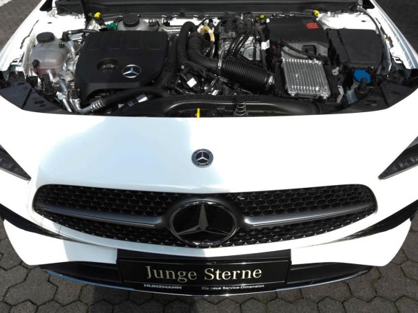 Mercedes-Benz CLA 250 e Coupé AMG MBUX Navi Navi AHK Kamera
