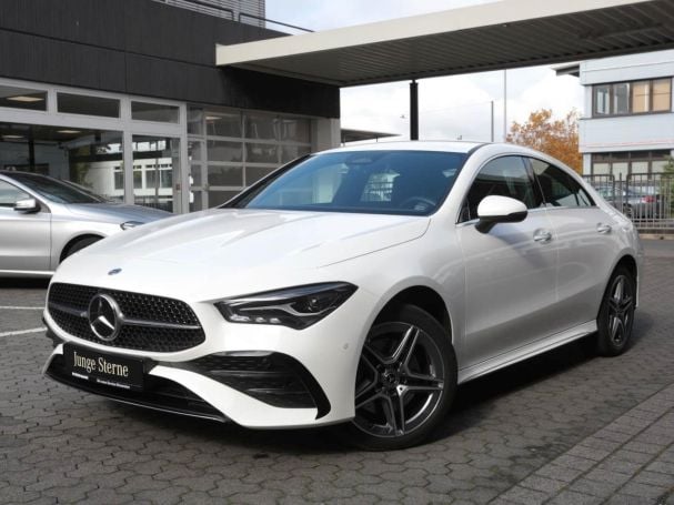 Mercedes-Benz CLA 250 e Coupé AMG MBUX Navi Navi AHK Kamera