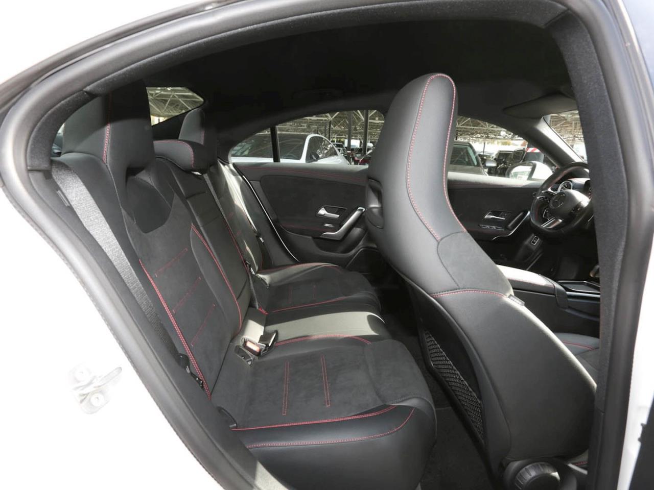 Mercedes-Benz CLA 250 e Coupé AMG MBUX Navi Navi AHK Kamera Mercedes-Benz CLA 250 e Coupé AMG MBUX Navi Navi AHK Kamera