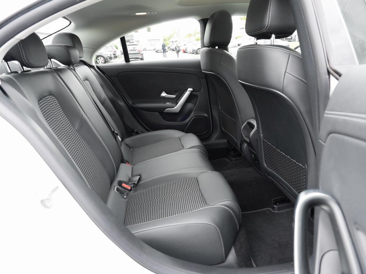 Mercedes-Benz CLA 250 e Coupé Progressive Panorama Kamera AHK