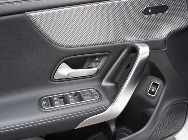 Mercedes-Benz CLA 250 e Coupé Progressive Panorama Kamera AHK