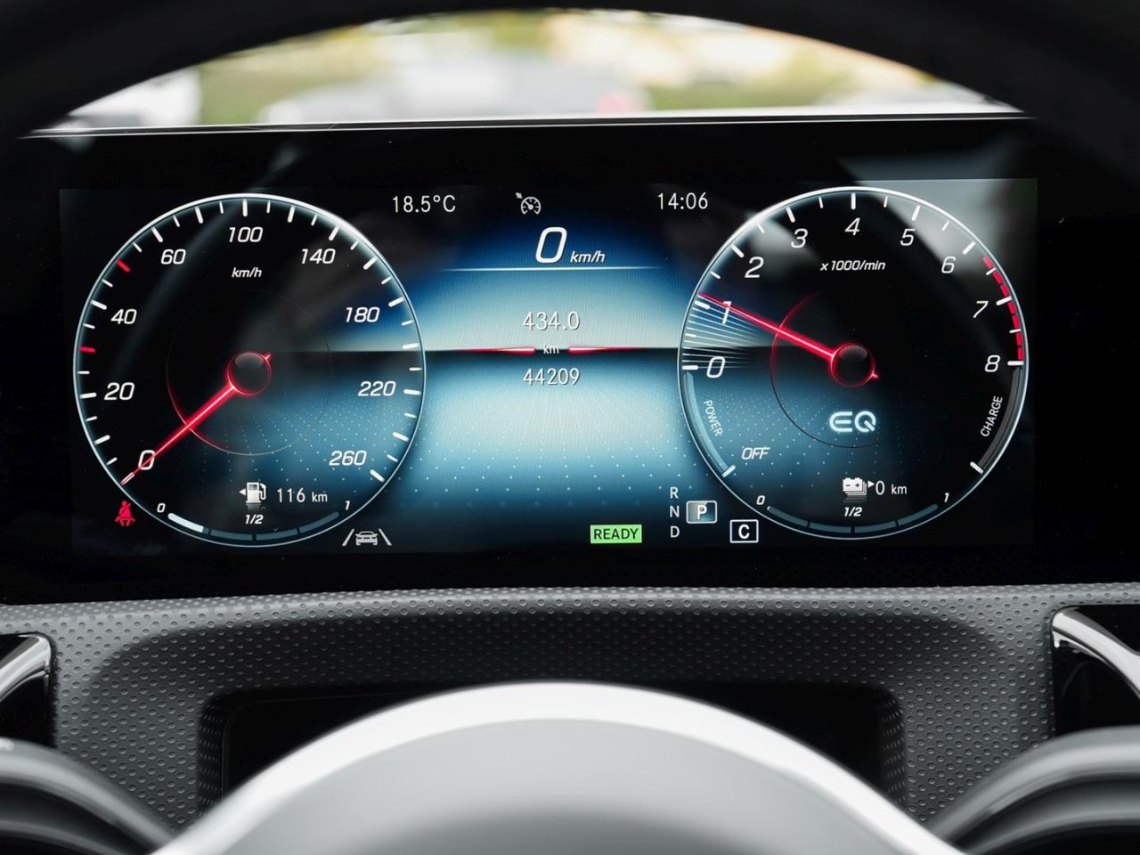 Mercedes-Benz CLA 250 e Coupé Progressive Panorama Kamera AHK