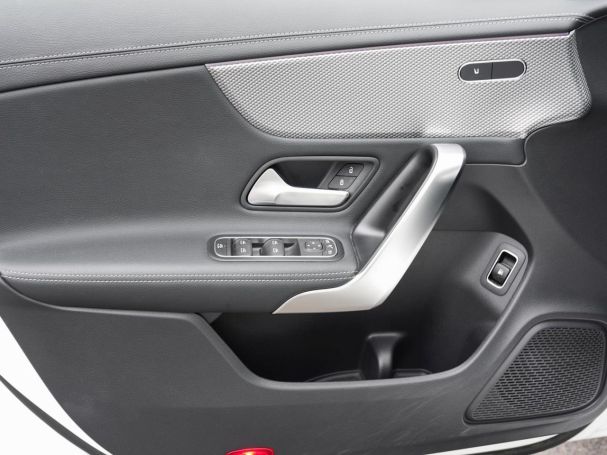 Mercedes-Benz CLA 250 e Coupé Progressive Panorama Kamera AHK