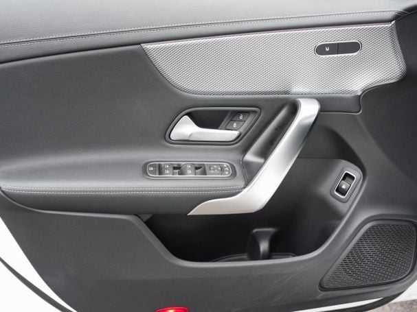 Mercedes-Benz CLA 250 e Coupé Progressive Panorama Kamera AHK