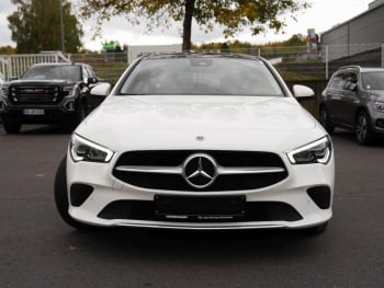 Mercedes-Benz CLA 250 e Coupé Progressive Panorama Kamera AHK