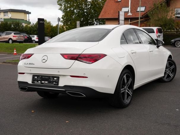 Mercedes-Benz CLA 250 e Coupé Progressive Panorama Kamera AHK