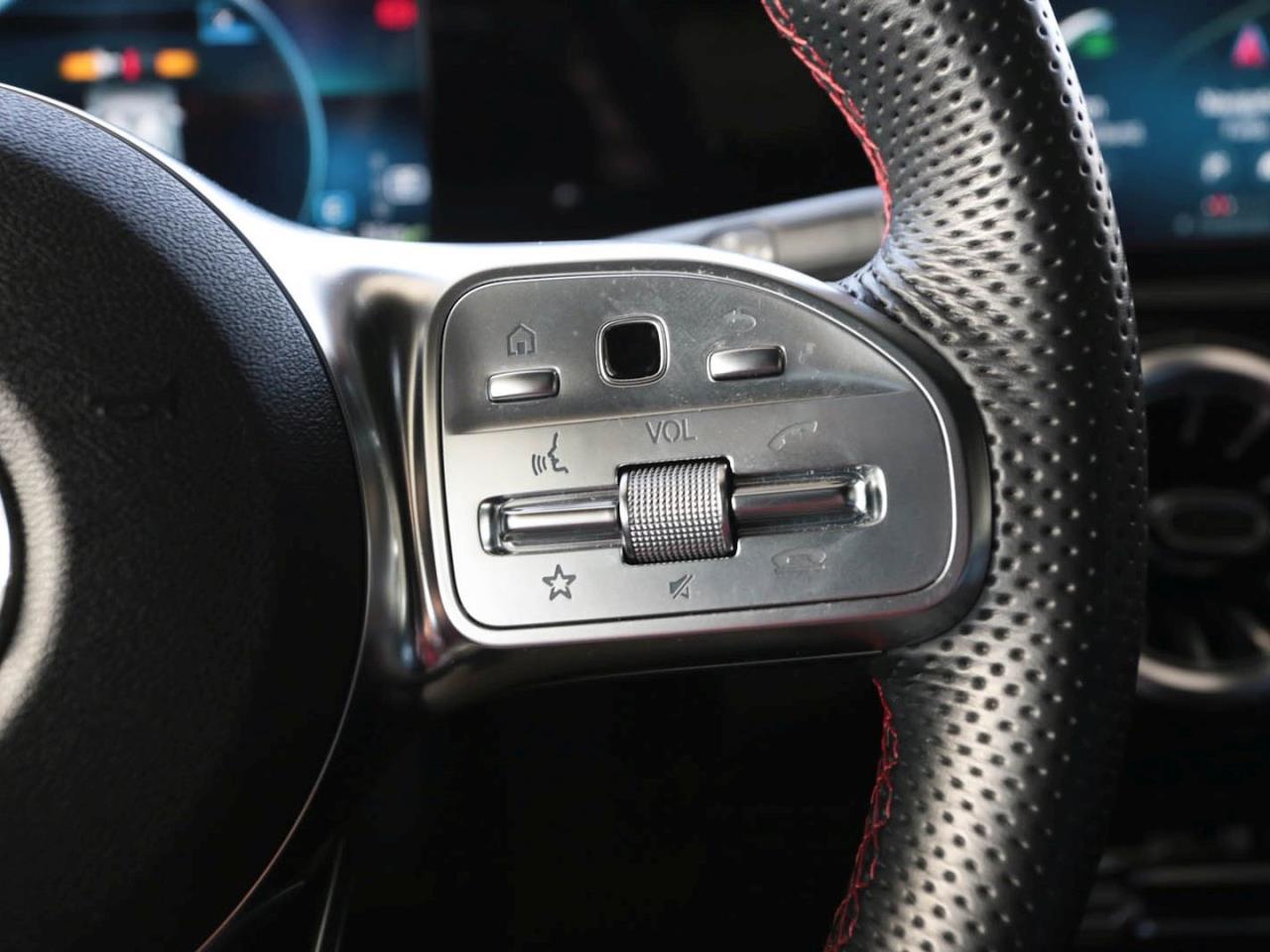 Mercedes-Benz CLA 250 e Coupé AMG Night MBUX Navi+ Kamera