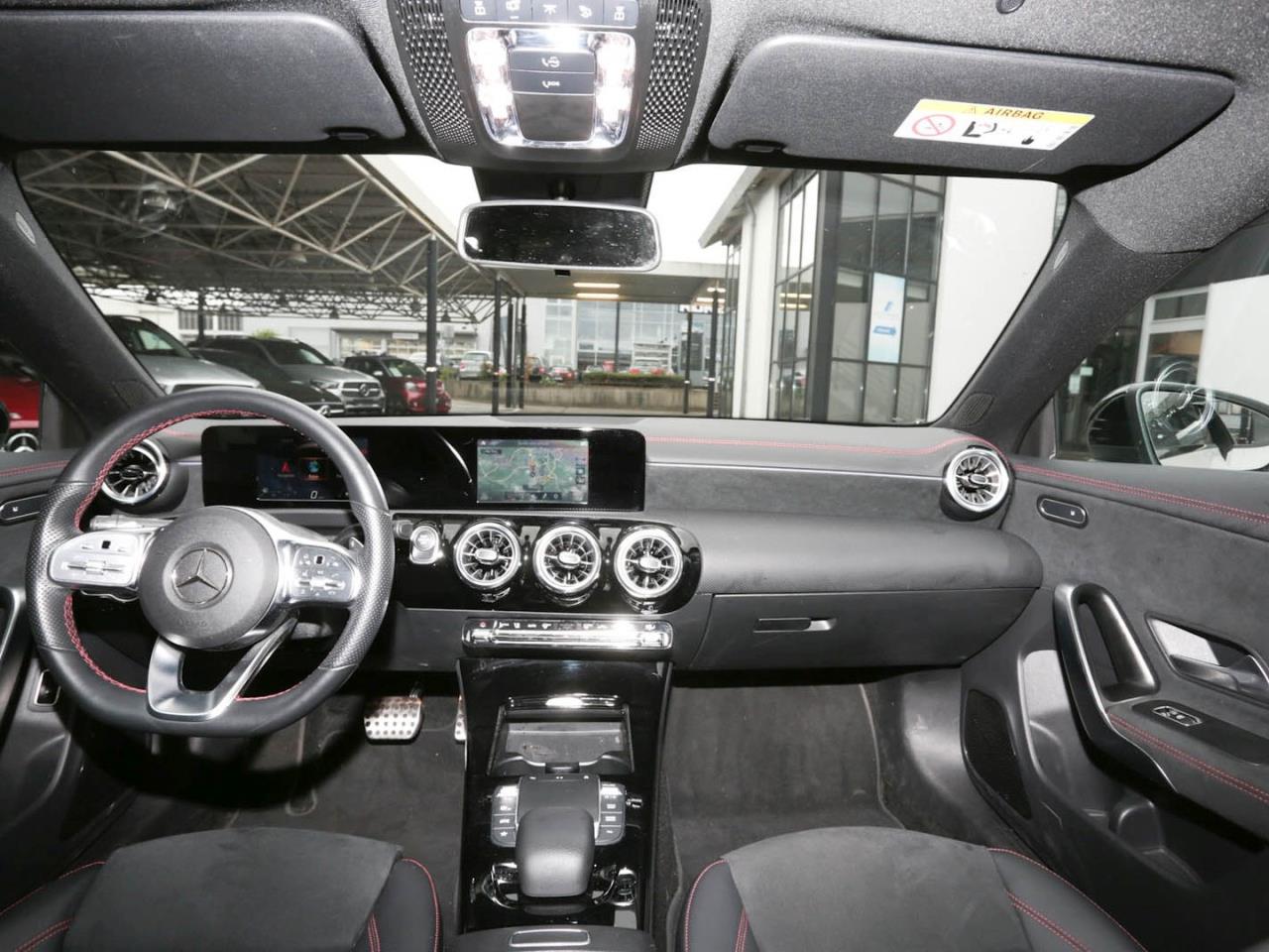 Mercedes-Benz CLA 250 e Coupé AMG Night MBUX Navi+ Kamera