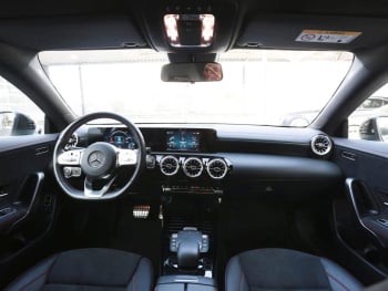 Mercedes-Benz CLA 250 e Coupé AMG Night MBUX Navi+ Kamera