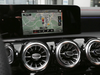 Mercedes-Benz CLA 250 e Coupé AMG Night MBUX Navi+ Kamera