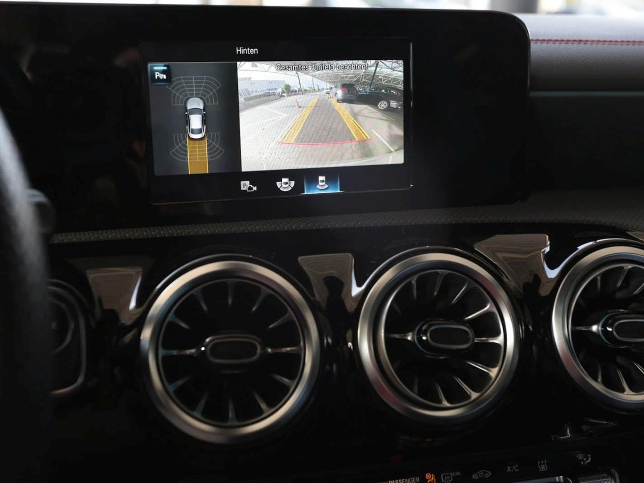 Mercedes-Benz CLA 250 e Coupé AMG Night MBUX Navi+ Kamera