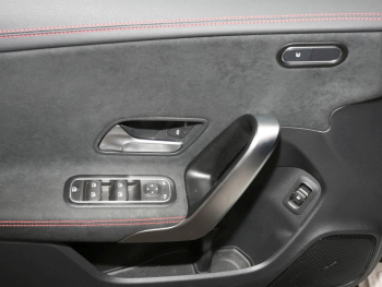 Mercedes-Benz CLA 250 e Coupé AMG Night MBUX Navi+ Kamera