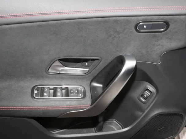 Mercedes-Benz CLA 250 e Coupé AMG Night MBUX Navi+ Kamera