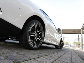 Mercedes-Benz CLA 250 e Coupé AMG Night MBUX Navi+ Kamera