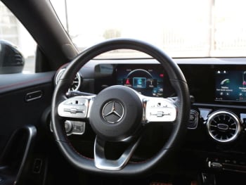 Mercedes-Benz CLA 250 e Coupé AMG Night MBUX Navi+ Kamera