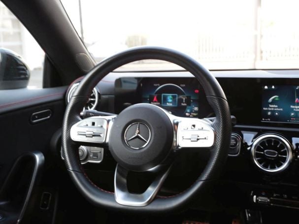 Mercedes-Benz CLA 250 e Coupé AMG Night MBUX Navi+ Kamera