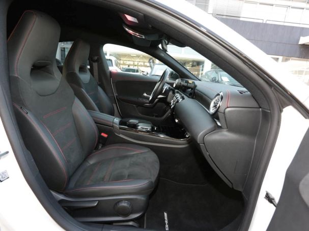 Mercedes-Benz CLA 250 e Coupé AMG Night MBUX Navi+ Kamera